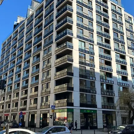 Ogrodowa Deluxe With Parking Apartman *